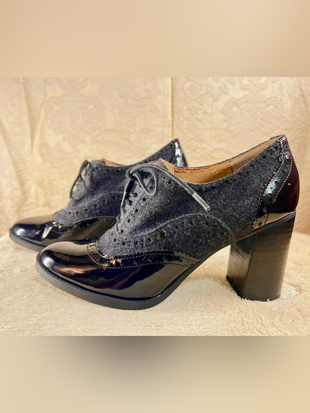 Franco Sarto Black Patent & Wool Oxford Heels | Block Heel | Size 7